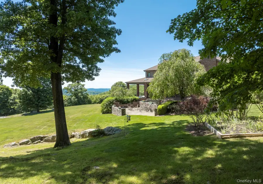 16 Reynwood Drive, Brewster, NY 10509 - #2