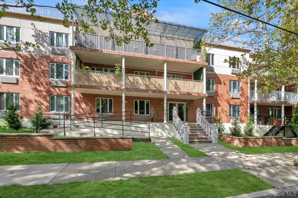 6434 Grand Central Parkway #3G, Forest Hills, NY 11375
