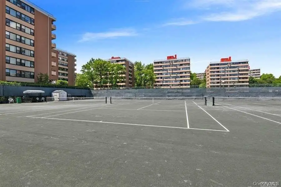 10-01 162 Street #4A, Beechhurst, NY 11357 - #2