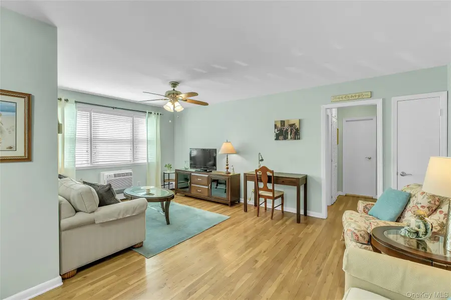 4030 Jerusalem Avenue #1C, Seaford, NY 11783 - #3
