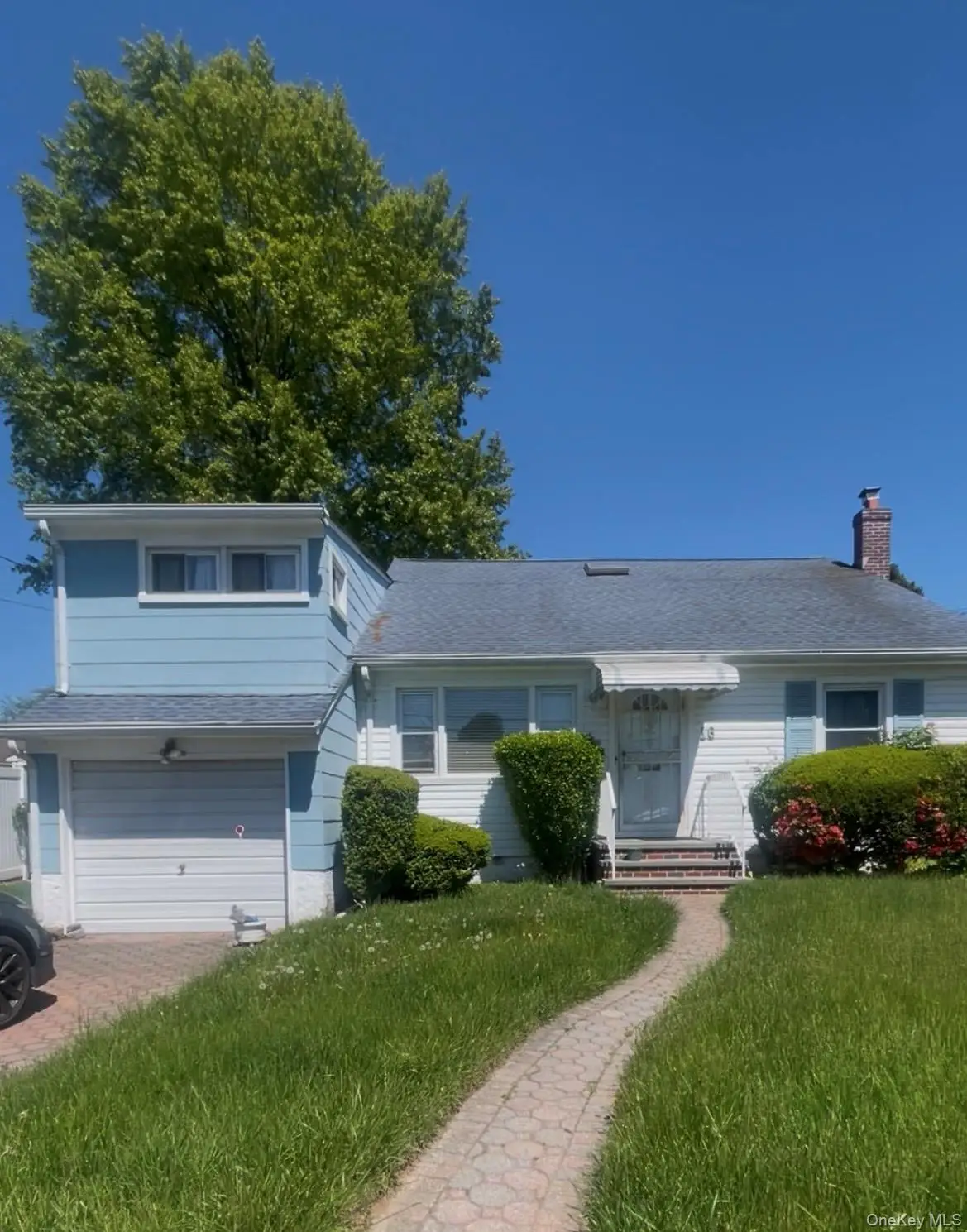 16 Barrington Street, Westbury, NY 11590 - #1
