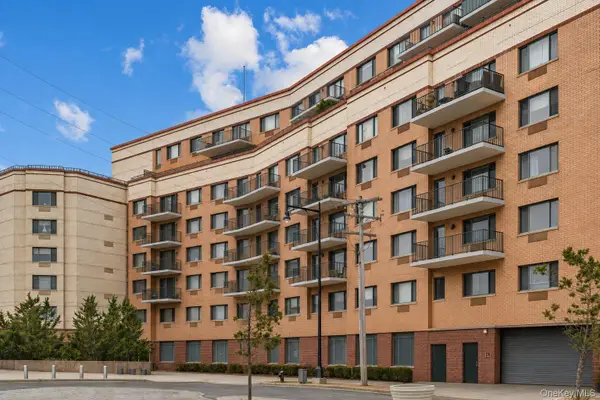 136 Beach 117th Street #2H, Rockaway Park, NY 11694