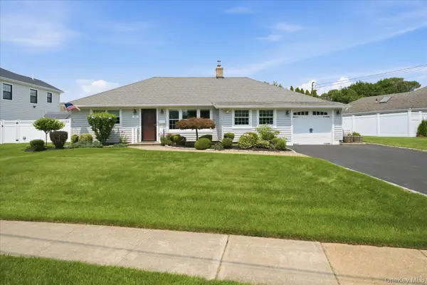 45 Polo Road, Massapequa, NY 11758
