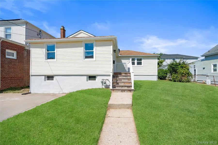 91 1st Avenue, East Rockaway, NY 11518 - #2
