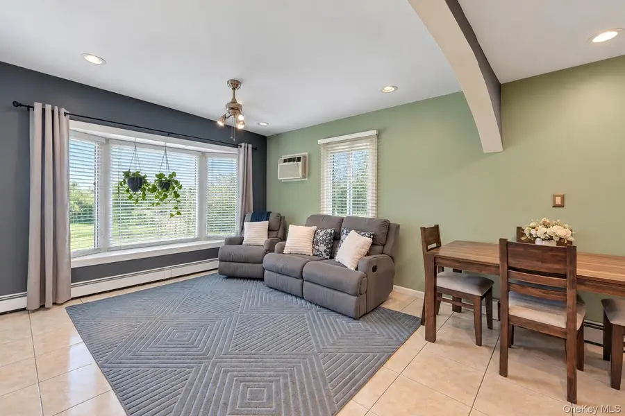 26 Michel Avenue, Farmingdale, NY 11735 - #3