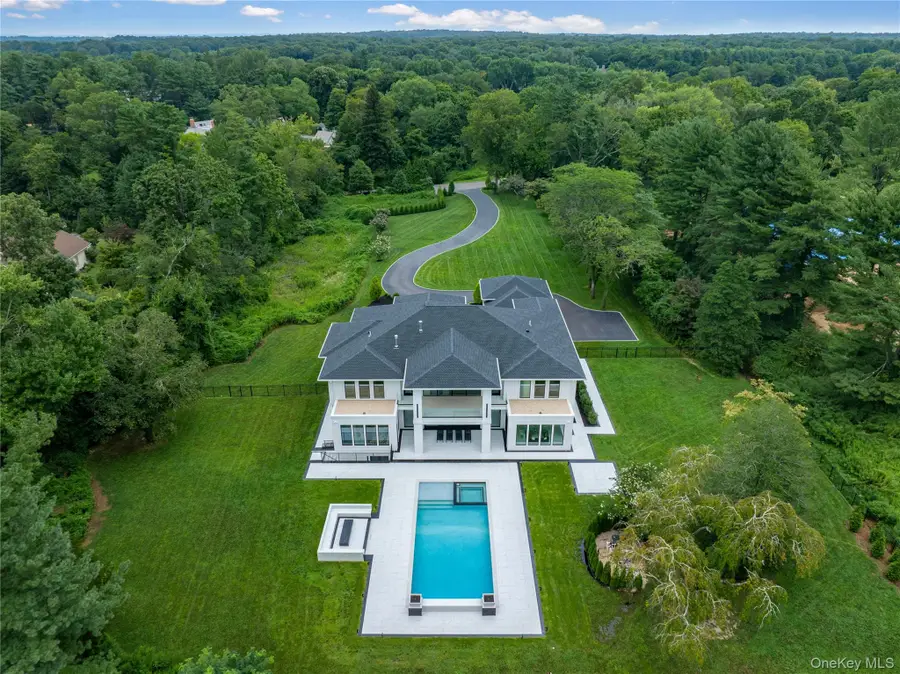 160 Hegemans Lane, Old Brookville, NY 11545 - #3