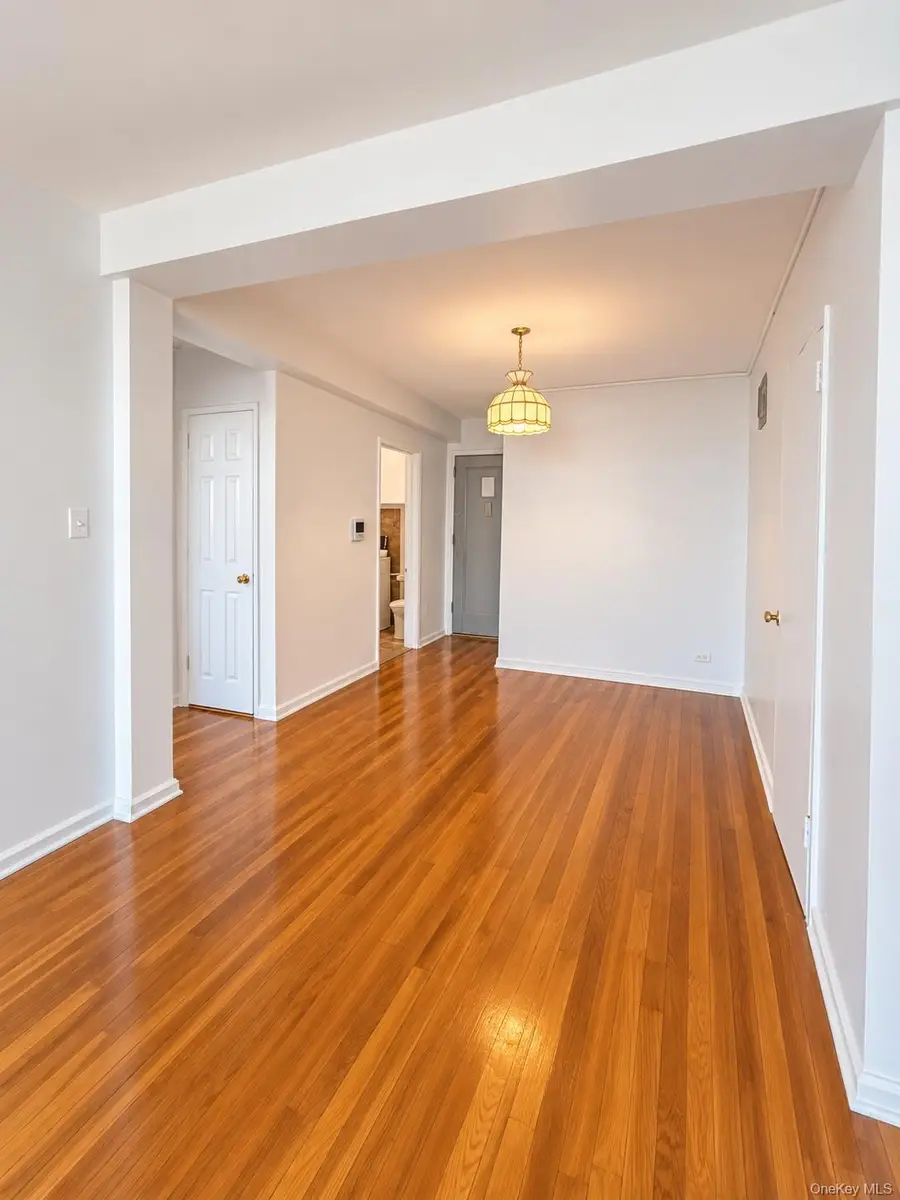 740 E 232nd Street #6G, Bronx, NY 10466 - #2