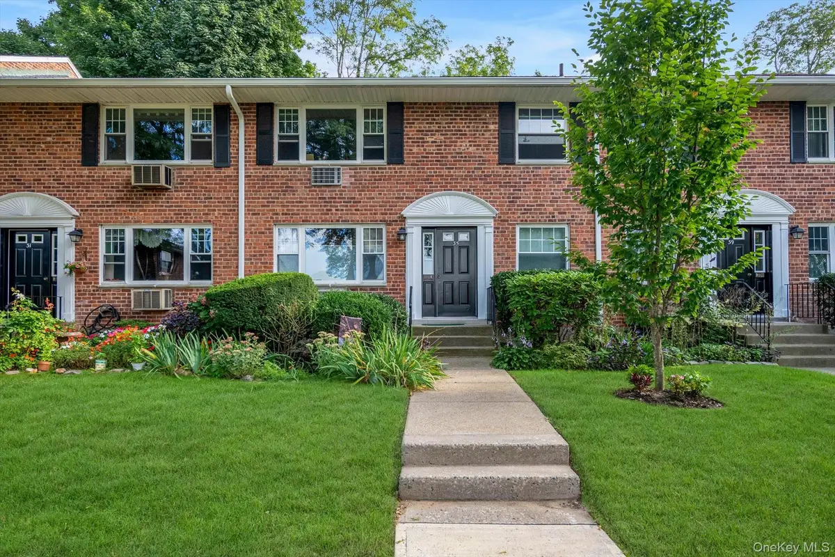 35U Madison Park Gardens #35U, Port Washington, NY 11050 - #1