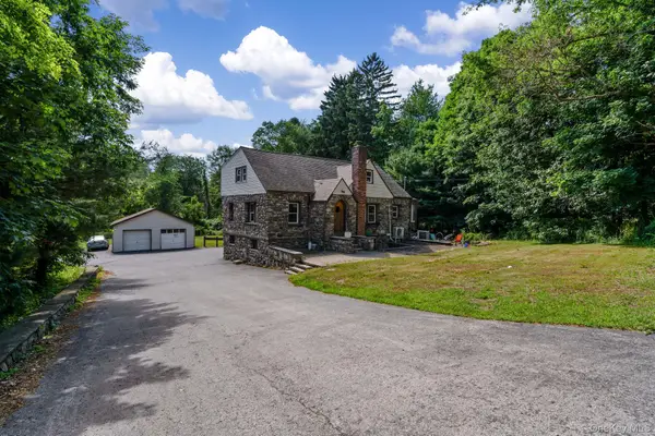 491 State Route 32, Wallkill, NY 12589