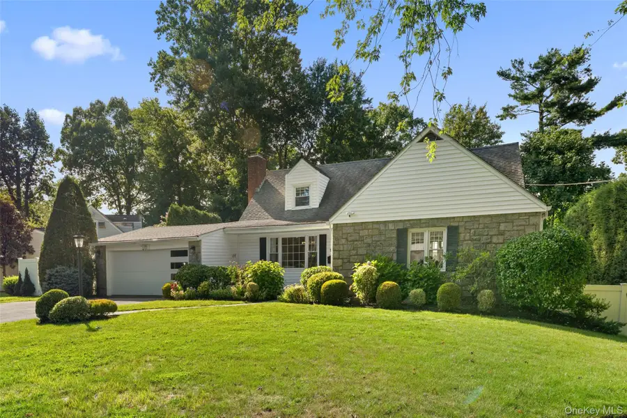 11 Winchcombe Way, Scarsdale, NY 10583 - #2