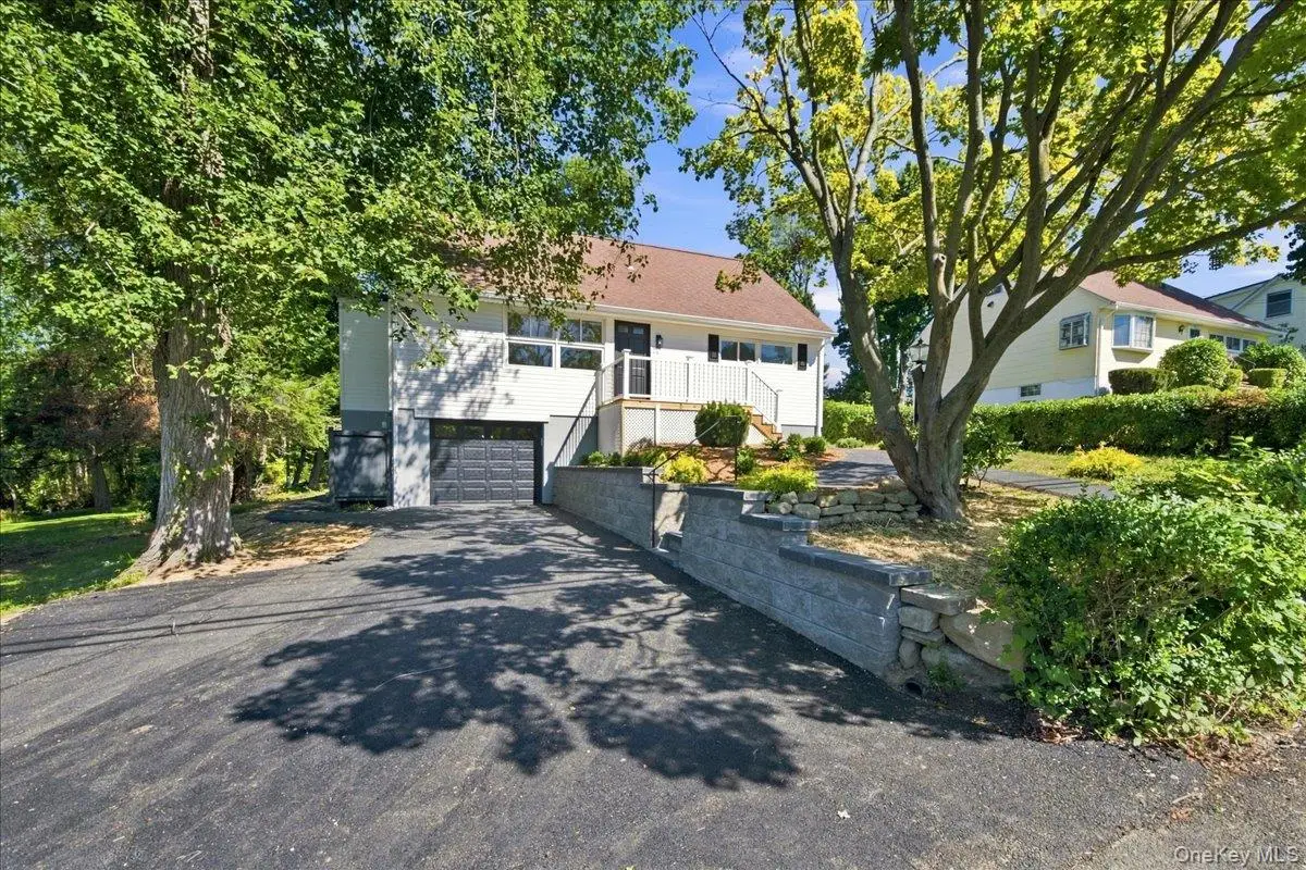 724 Locksley Road, Yorktown Heights, NY 10598 - #1
