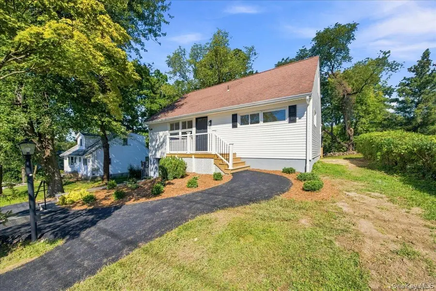 724 Locksley Road, Yorktown Heights, NY 10598 - #3