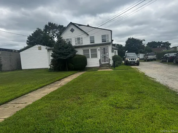 443 Babylon, Roosevelt, NY 11520
