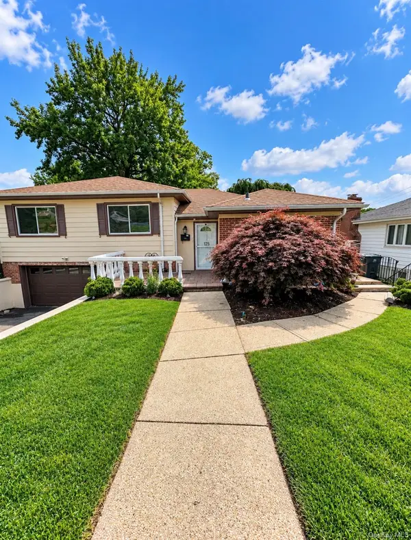 138 Edgecliff Terrace, Yonkers, NY 10705