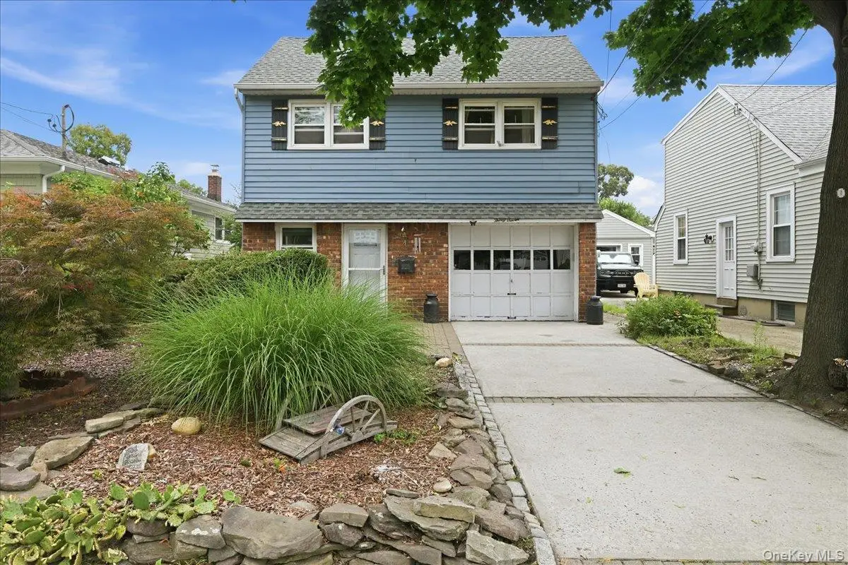37 Cherry Street, Massapequa, NY 11758 - #1