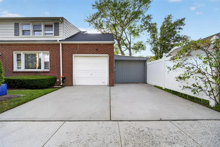69 Stewart Avenue, Garden City, NY 11530 - #2