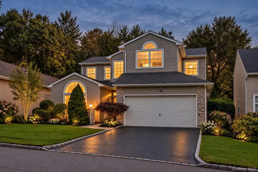 32 Hamlet Drive, Hauppauge, NY 11788 - #2
