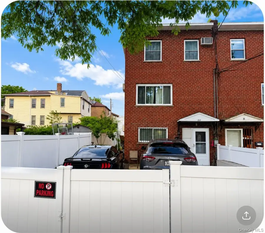 3111 Gunther Avenue, Bronx, NY 10469 - #2