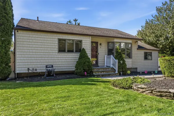 78 Little Plains Road, Huntington, NY 11743