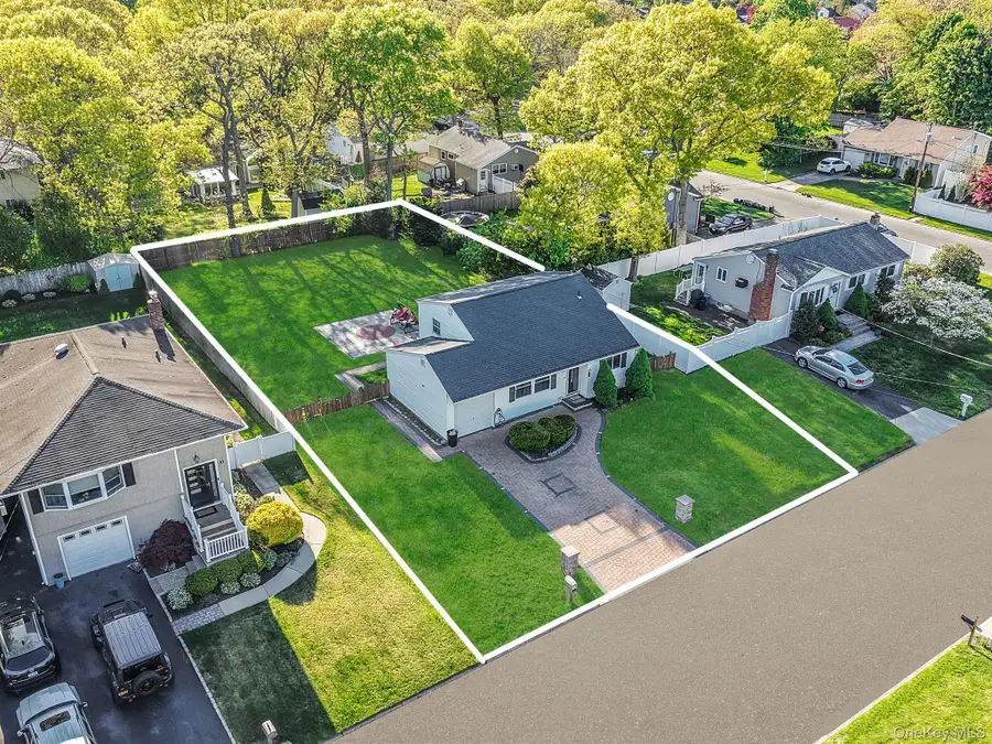 39 Superior Street, Port Jefferson Station, NY 11776 - #2