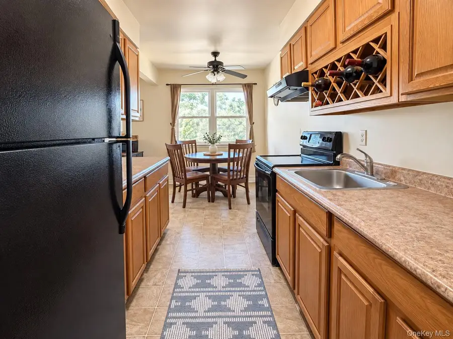 50 Cromwell Terrace #6, New Windsor, NY 12553 - #3
