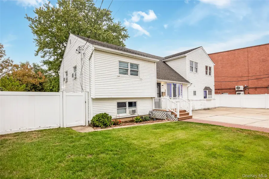 204 Bayside Avenue, Oceanside, NY 11572 - #2