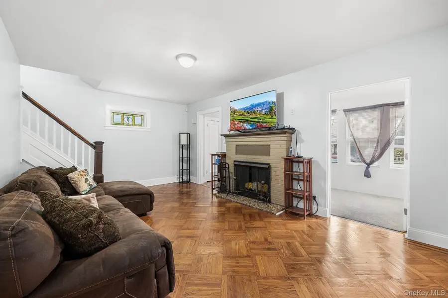 11301 200th Street, Saint Albans, NY 11412 - #3