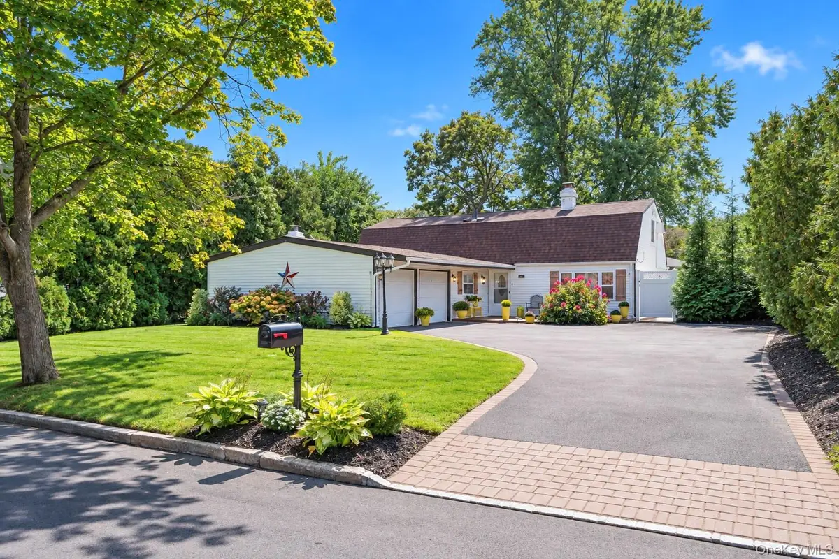26 All Points Terrace, Holbrook, NY 11741 - #1