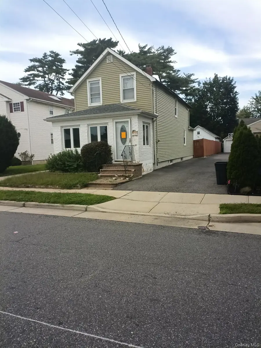 57 Robinwood Avenue, Hempstead, NY 11550 - #2