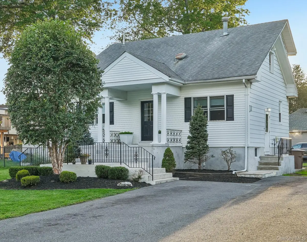 120-122 Highway Avenue, Congers, NY 10920 - #1