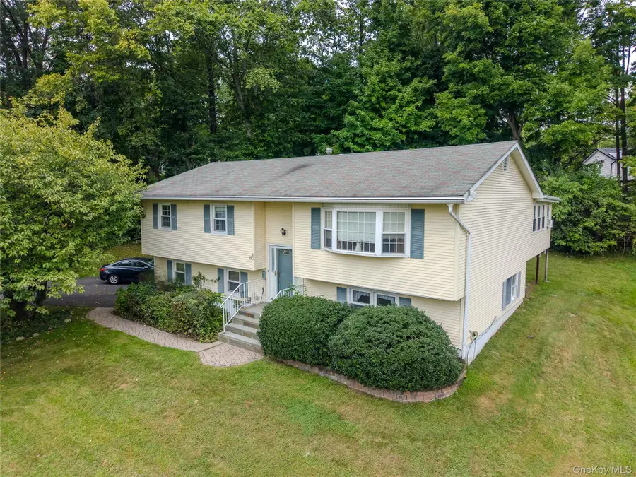 60 Gerardine Place, New City, NY 10956 - #3