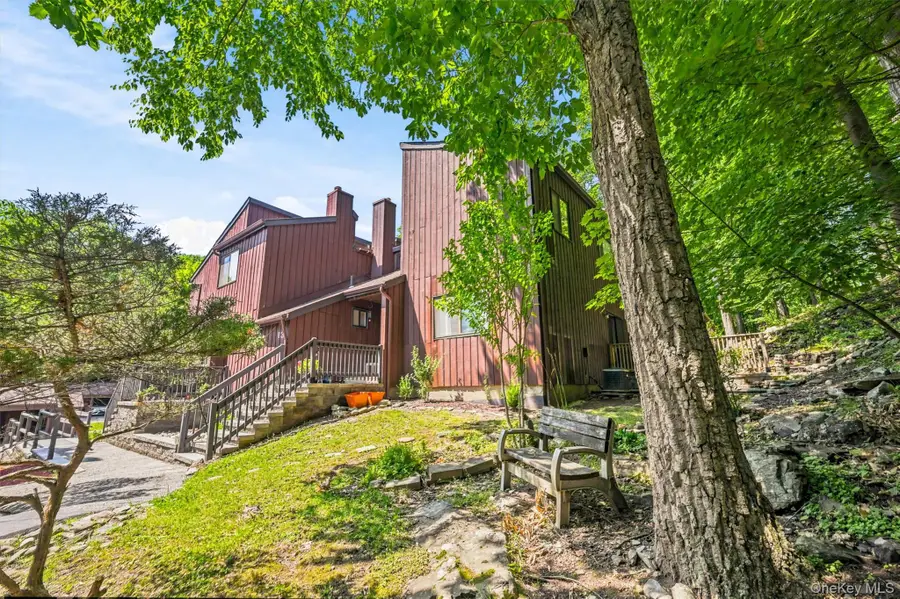 13 Redwood Drive, Highland Mills, NY 10930 - #2