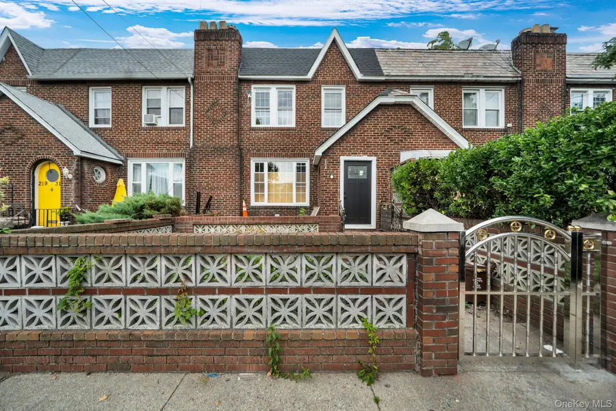 21933 Edgewood Avenue, Laurelton, NY 11413 - #2