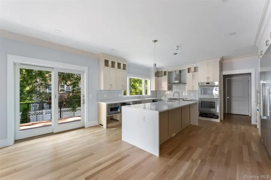 59 Myrtle Boulevard, Larchmont, NY 10538 - #3