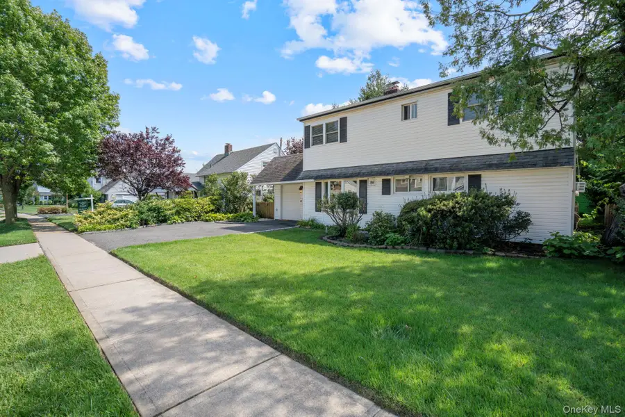 48 Grey Lane, Levittown, NY 11756 - #3