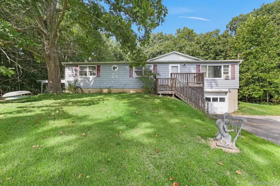 894 Wallkill Avenue, Wallkill, NY 12589 - #2