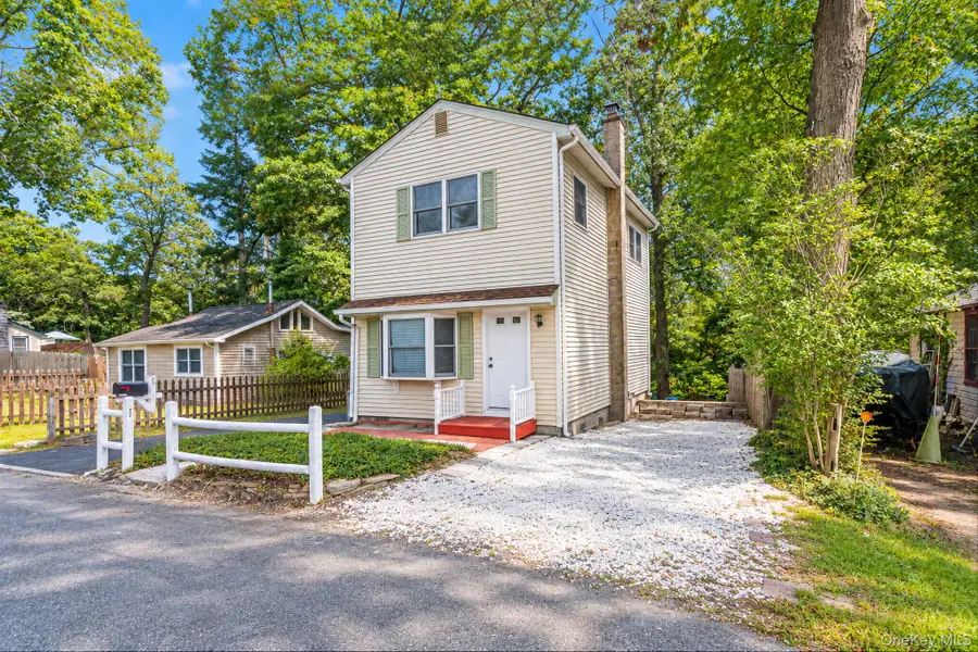 123 Denton Street, Patchogue, NY 11772 - #2