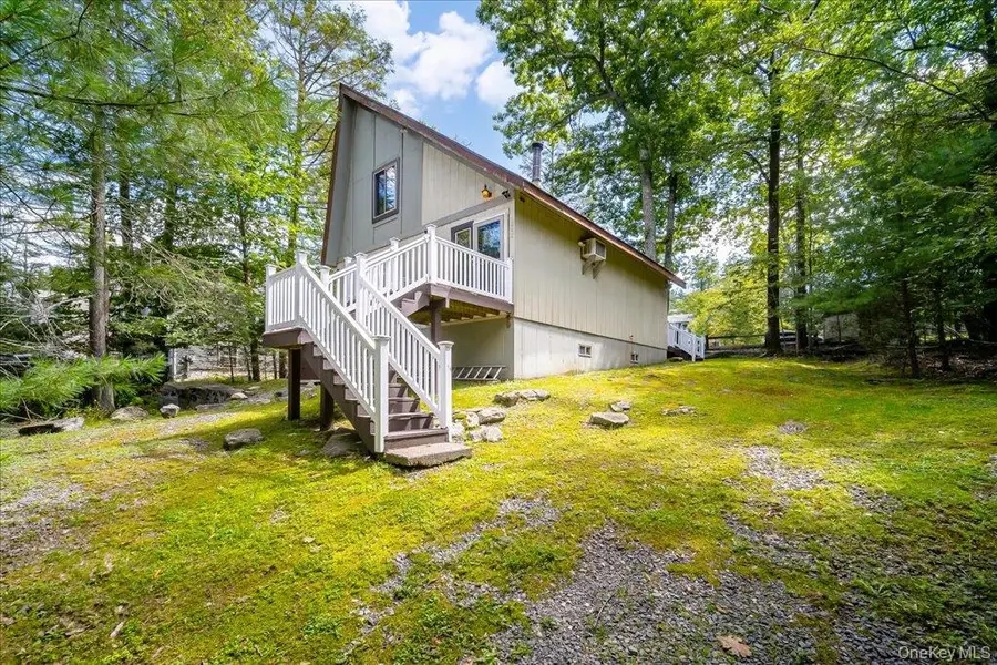 142 N Emerald Drive, Rock Hill, NY 12775 - #2