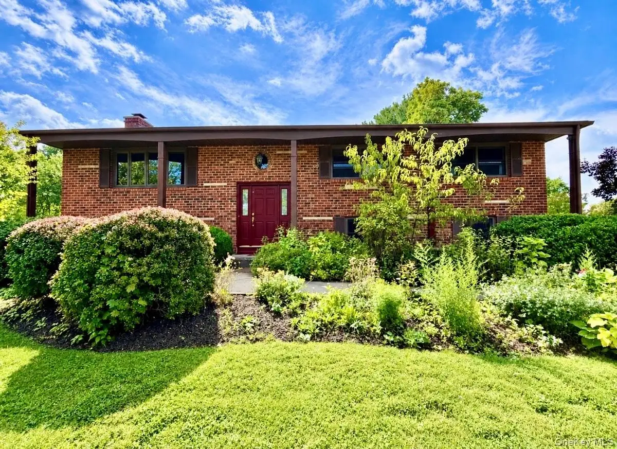 15 Trenton Road, Fishkill, NY 12524 - #1