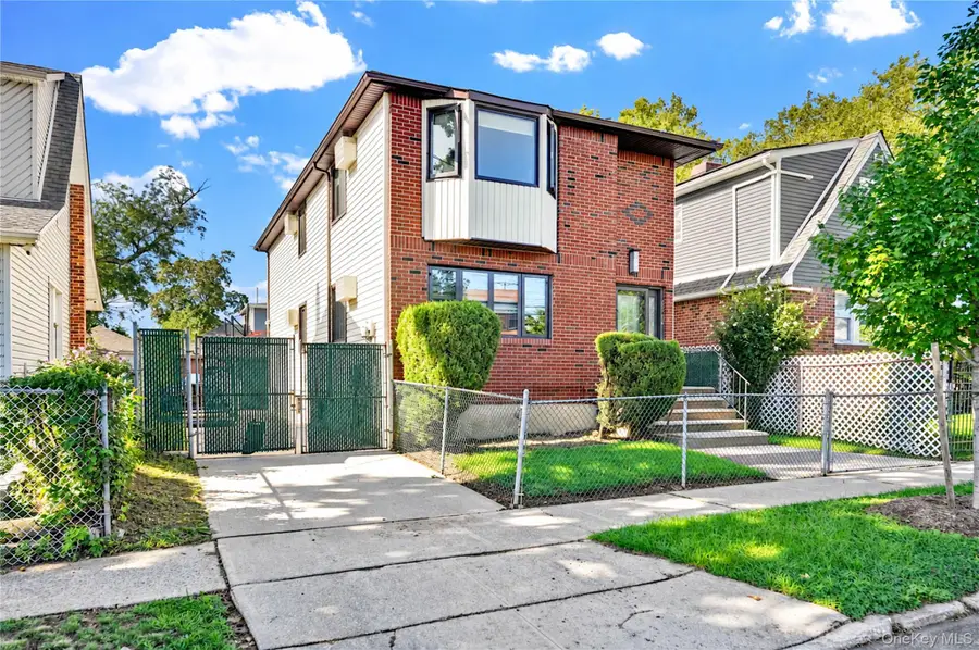 222-06 133rd Avenue, Laurelton, NY 11413 - #2