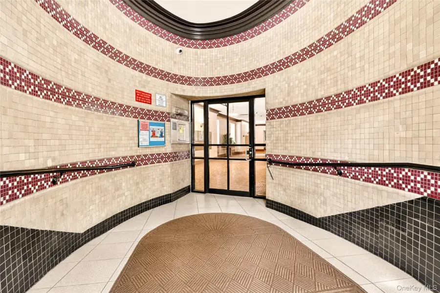 601 Pelham Parkway N #315, Bronx, NY 10467 - #2