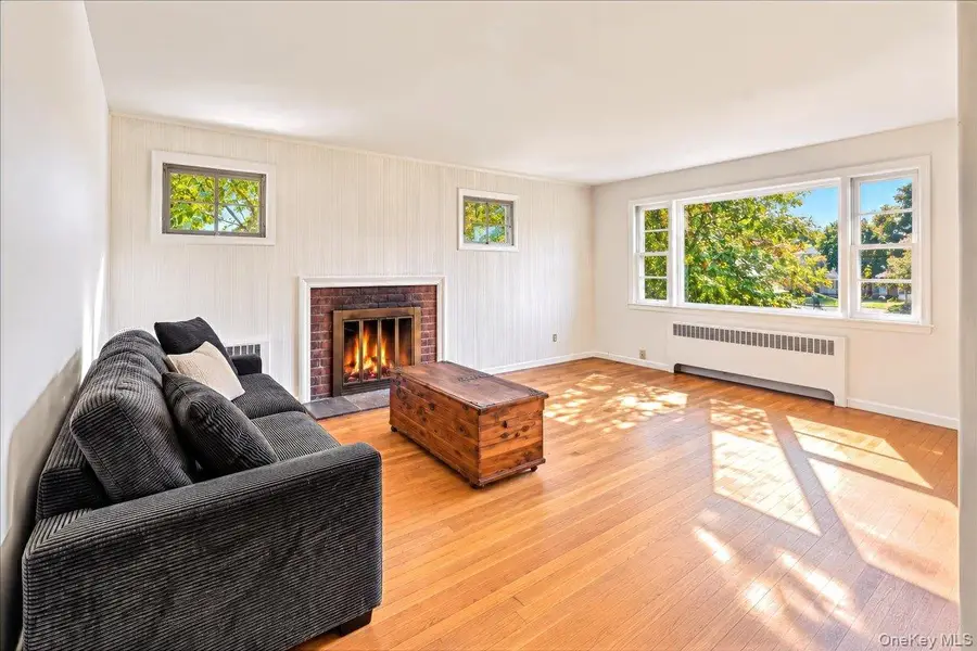 136 Sherman Avenue, Hawthorne, NY 10532 - #3