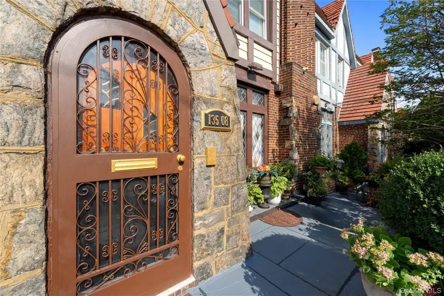 13508 228th Street, Laurelton, NY 11413 - #3