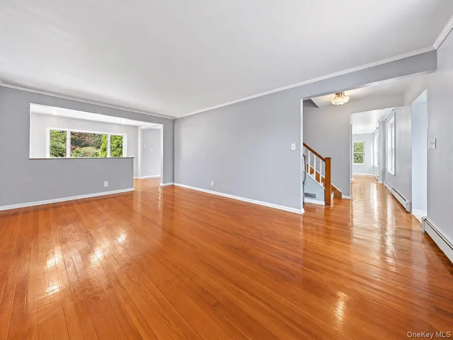 140 Whitman Road, Yonkers, NY 10710 - #3
