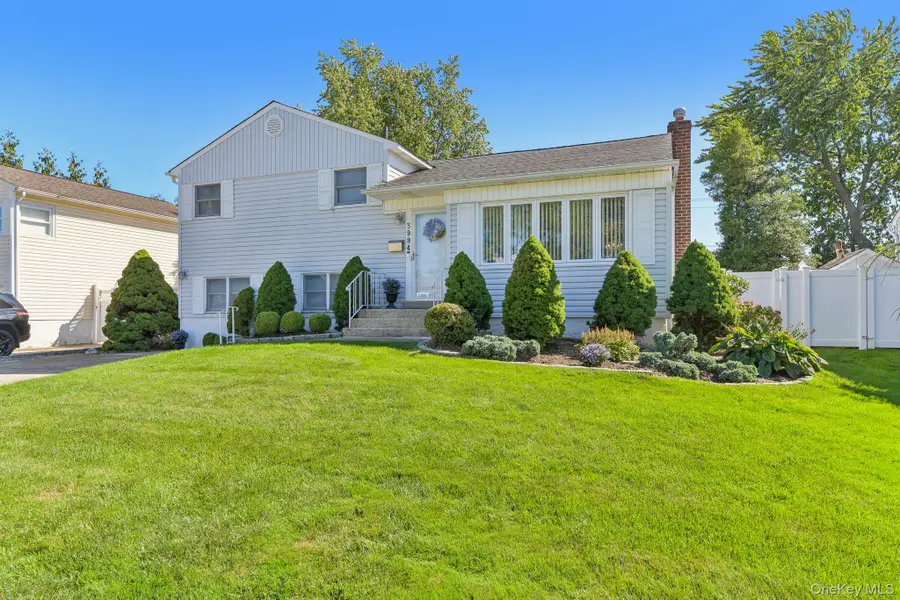 3994 Daleview Avenue, Seaford, NY 11783 - #2