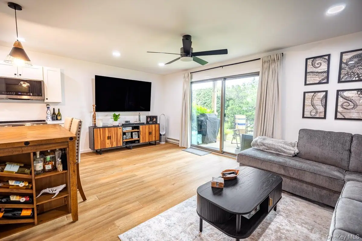 1 anchorage way Way #1101, Freeport, NY 11520 - #1