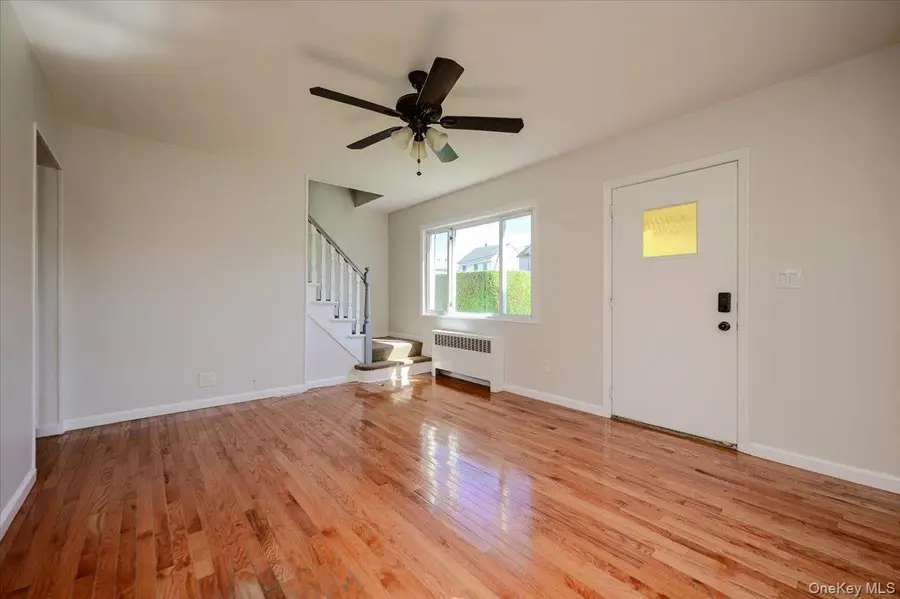 1258 Waverly Street, Hewlett, NY 11557 - #2