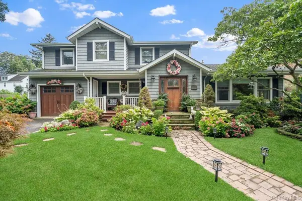 4 Smull Lane, Port Washington, NY 11050