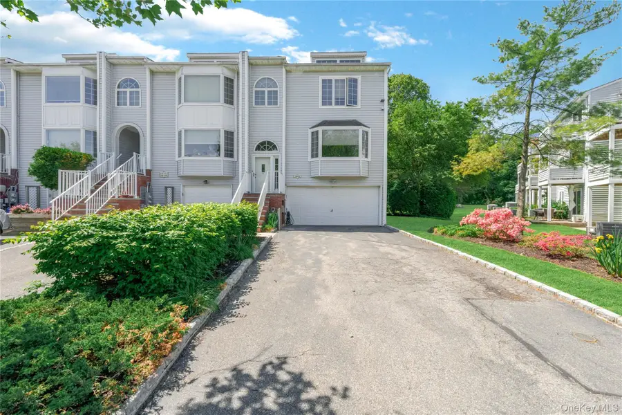 240-02 Oak Park Drive #18C, Douglaston, NY 11362 - #2