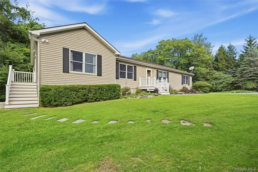 61341 Route 25, Southold, NY 11971 - #2